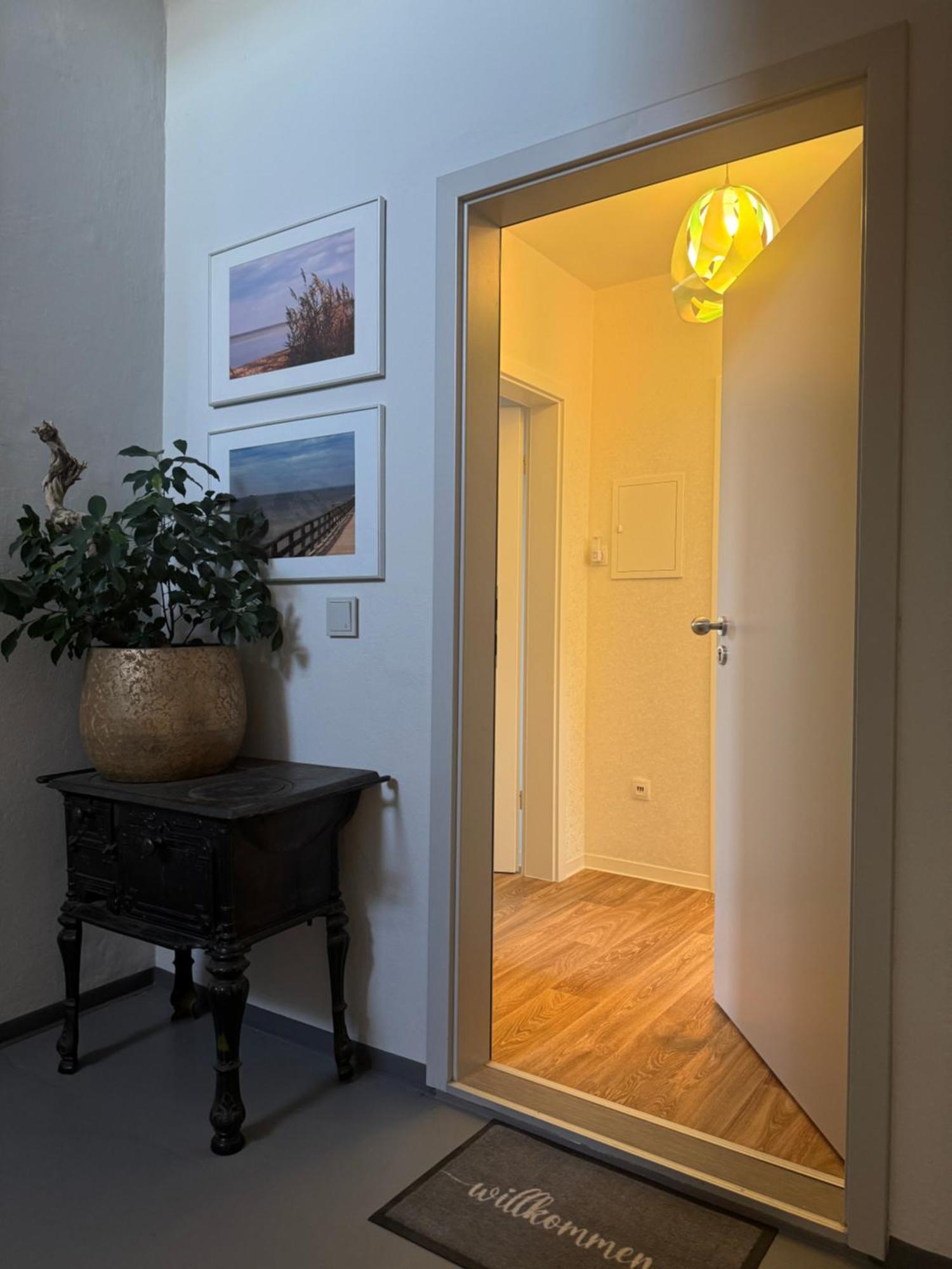 Apartment Im Elbtal Weinboehla Bagian luar foto